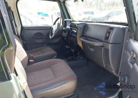 1999 Jeep Wrangler Se z USA, uszkodzony, nr VIN 1J4FY29P7XP405654